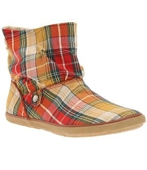 Plaid_boots_urbanoutfitters